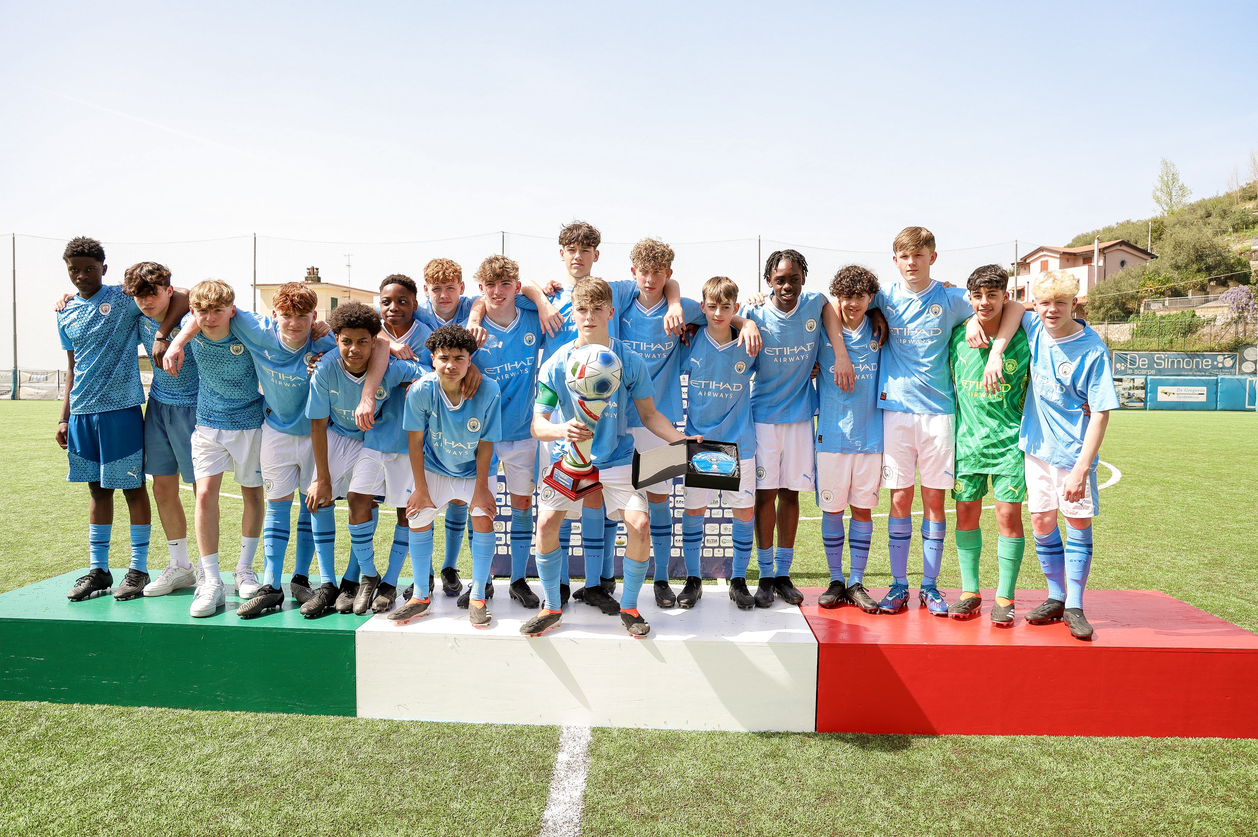 Castellammare, il Manchester City sale sul podio: vince il torneo Youth Cup 