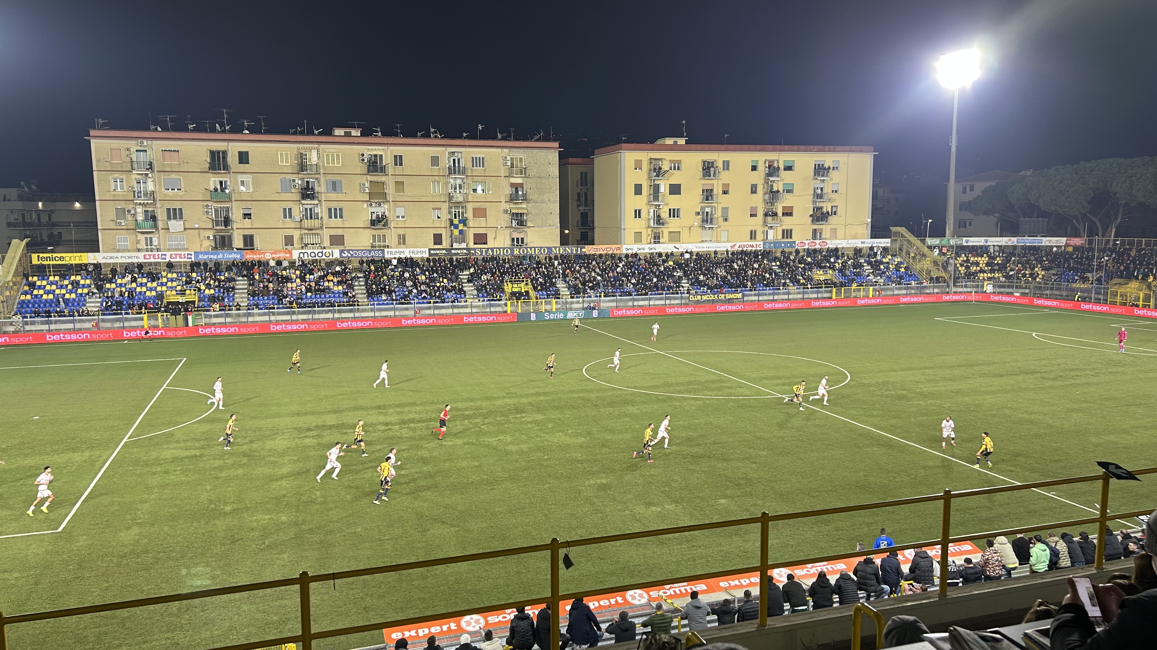 Juve Stabia, Tris al Bari